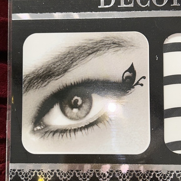 Easy Makeup 💄eye liner stickers - Picture 2 of 9